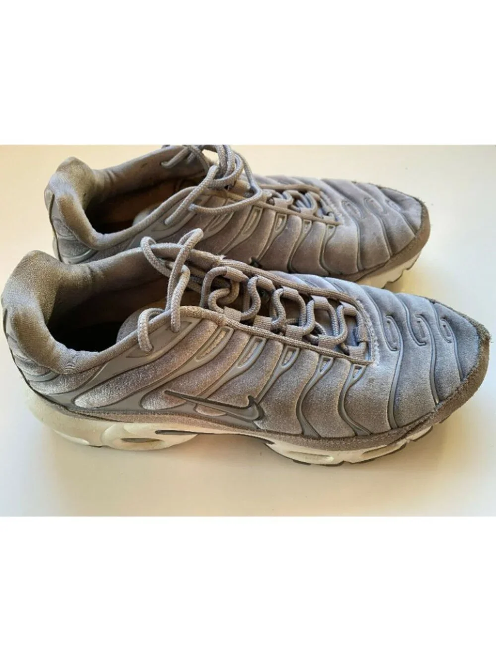 Nike Air Max Plus LX Gunsmoke Atmosphere Grey Shoes Women’s 7 AH6788-001